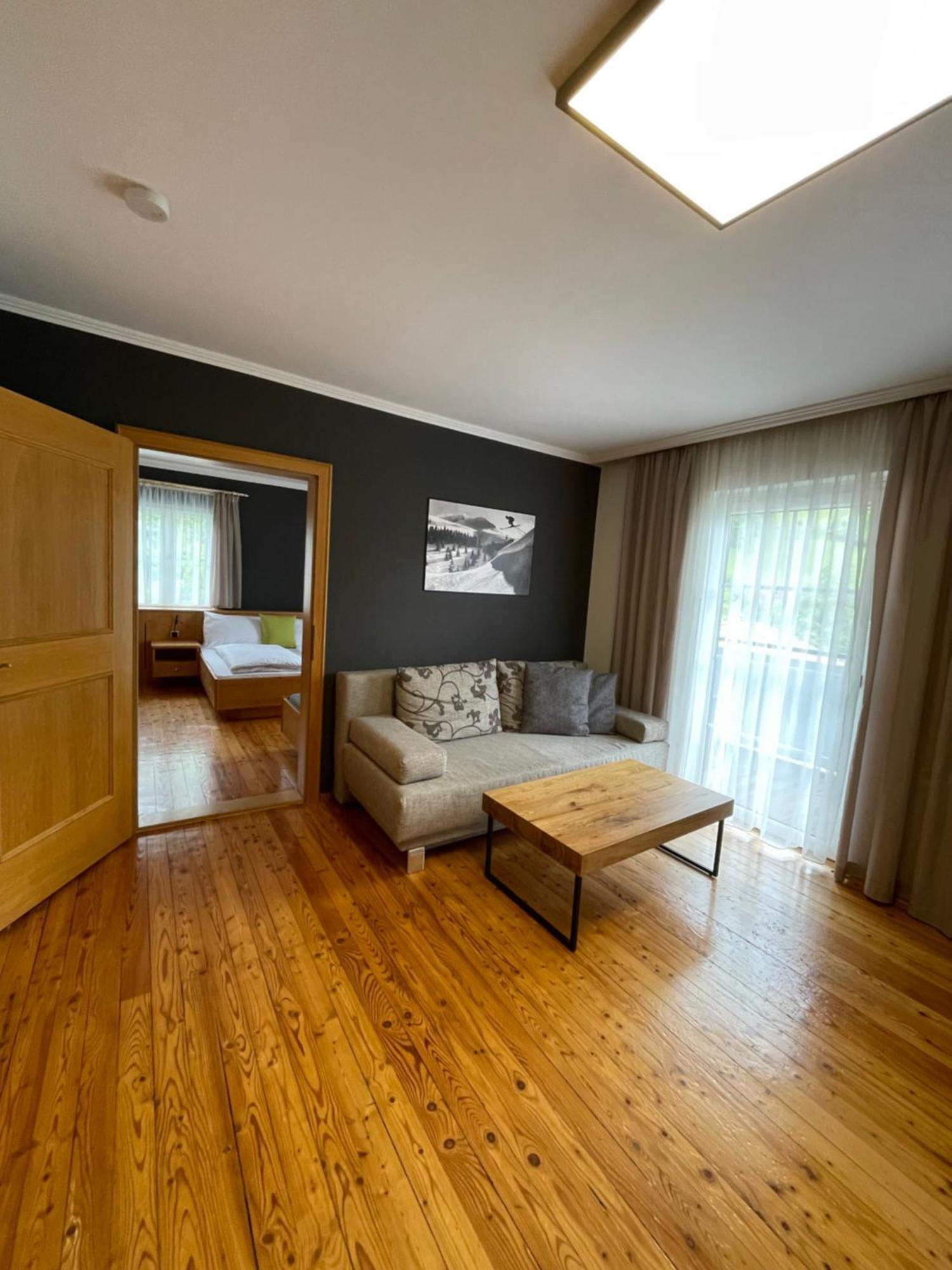 דורפגשטיין Ferienhaus Antonia מראה חיצוני תמונה